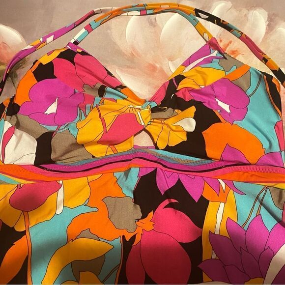 🛍️Trina Turk Gemini Printed Halter Tankini Multicolor Removable Cup Bikini Top - Picture 4 of 9